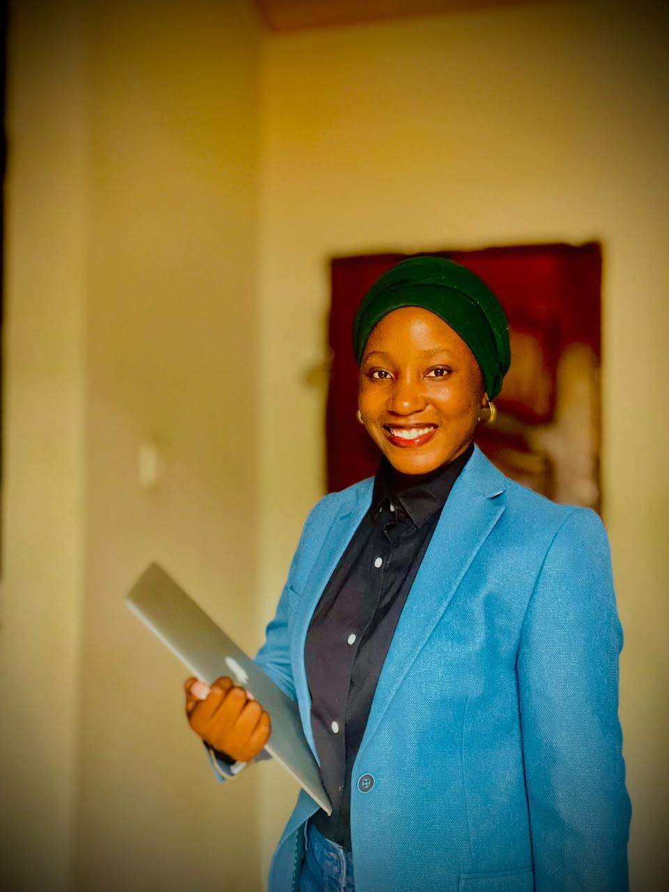Saida Salim, Sales Manager